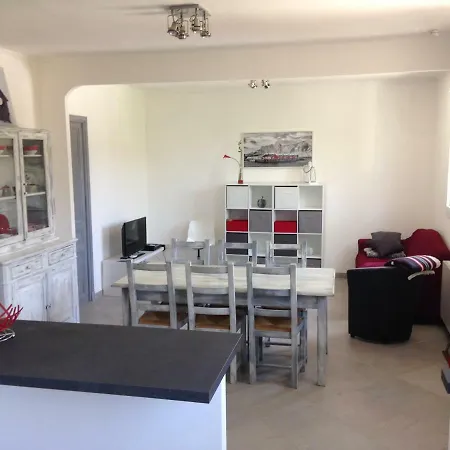 Le 43 Dom wakacyjny La Trinité