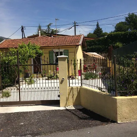 Le 43 Holiday home