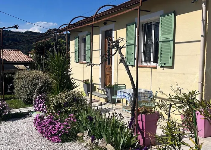 بيت للعطل Le 43